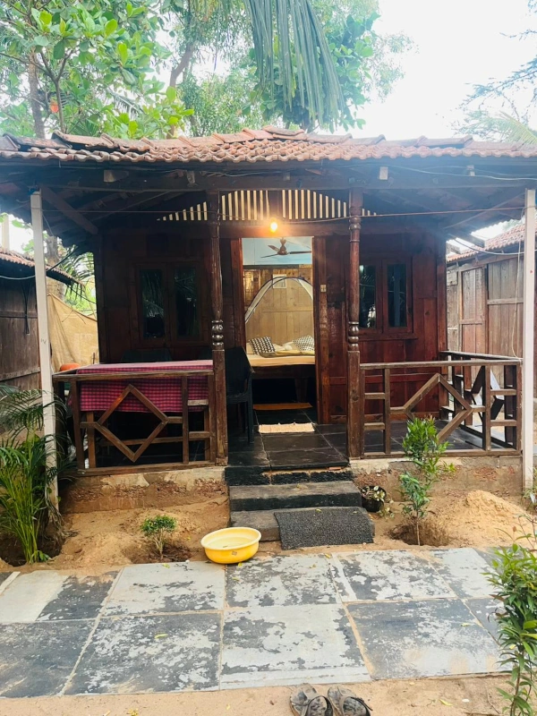 Garden View Non-Ac Hut