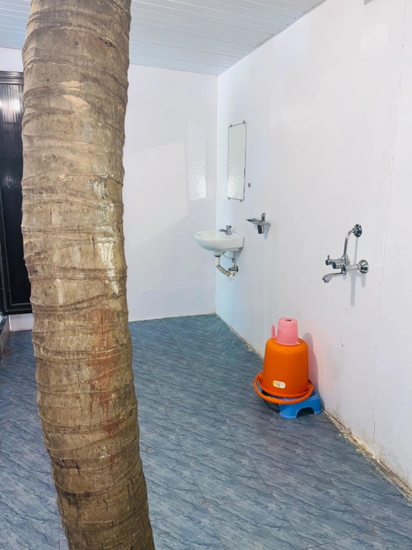 Side Sea View Beach Hut