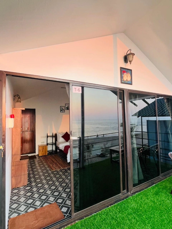 Seafront Elevated Beach Hut